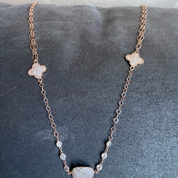 Beautiful silver rose gold plated body chain may wear as a necklace - Picture 3 of 4